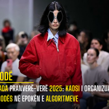 Prada Pranverë-Verë 2025: Kaosi i Organizuar i Modës në Epokën e Algoritmeve