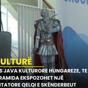 Nis Java Kulturore Hungareze, te Piramida ekspozohet një shtatore qelqi e Skënderbeut