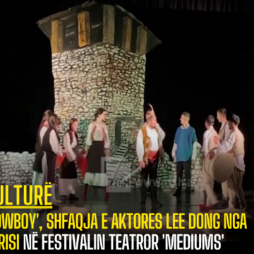 106 vjet teatër amator në Pogradec, të rinjtë venë në skenë veprën “Skënderbeu”