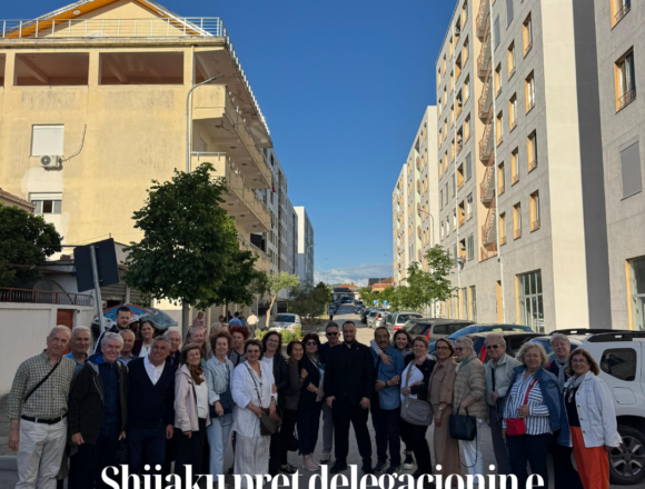 Copy of Copy of Copy of Copy of Copy of Copy of Copy of Copy of Copy of Copy of Copy of Copy of Copy of Copy of New Minimal Fashion Collection Model Instagram Post - 1 Shijaku pret delegacionin e mësuesve nga Turqia, rikujtohet mbështetja pas tërmetit të 2019-ës