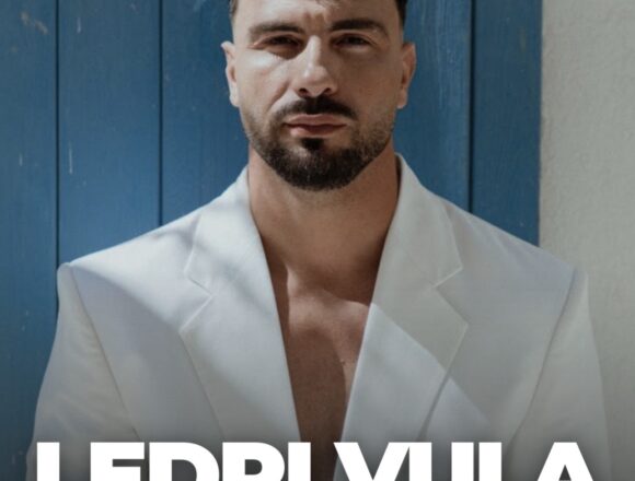 Screenshot Ledri Vula përjetëson në trup një vizatim të së bijës