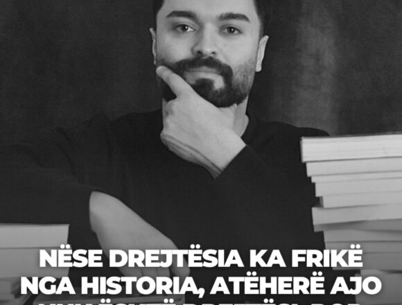 Screenshot Aldo Mustafa: Nëse drejtësia ka frikë nga historia, atëherë ajo nuk është drejtësi, por administrim i kujtesës!