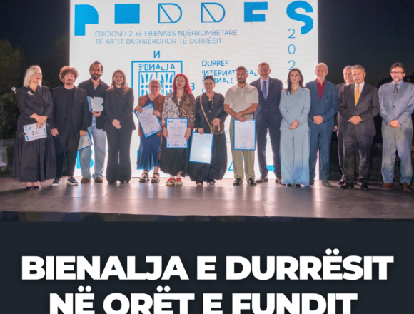 Copy of Revo - 1 Bienalja e Durrësit në orët e fundit: Pesë vepra që duhen përjetuar përpara se arti të largohet nga qyteti